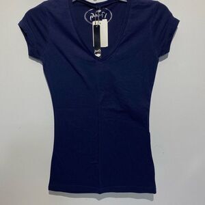 Poof Apparel Women's Navy Blue V-Neck  Short Sleeve T-Shirt Size Small NWT